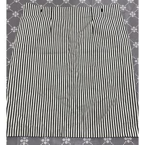 Ellen Tracy Pin Stripe Skirt Sz 14 Black Cream Prep Pencil Academia Dress D37